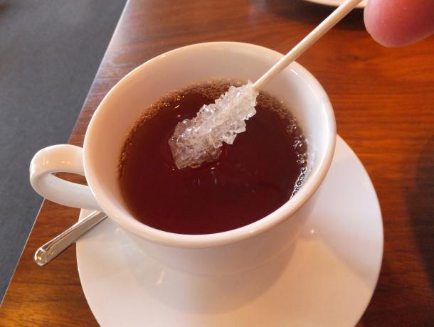 紅茶と砂糖