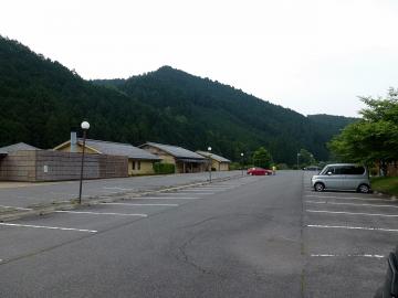 20130609_奈良県東吉野村_高見山(1248m)01 たかすみ温泉駐車場r