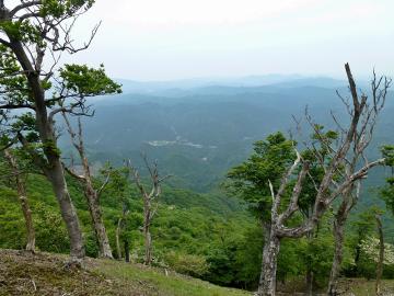 20130609_奈良県東吉野村_高見山(1248m)60 たかすみ温泉方面r