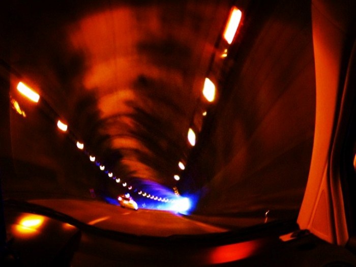 トンネル・・怖いのに何故撮る？＾＾；